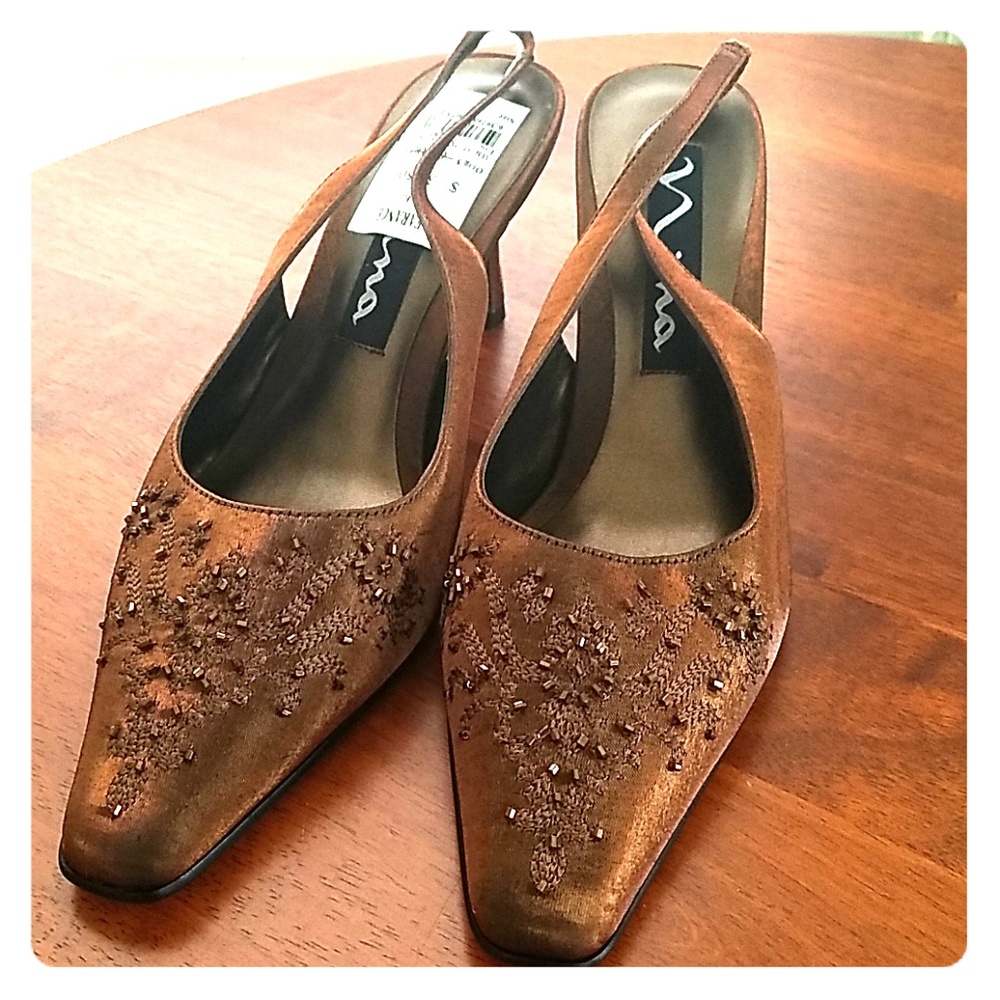 Kitty Heel Shoes